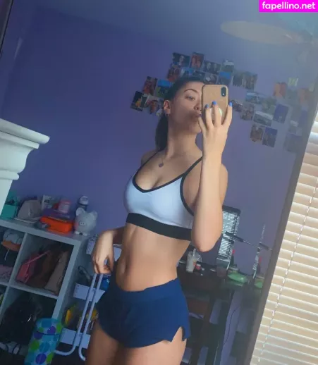 Deedeemariev OnlyFans Thumbnail #I2G5PmAyqb