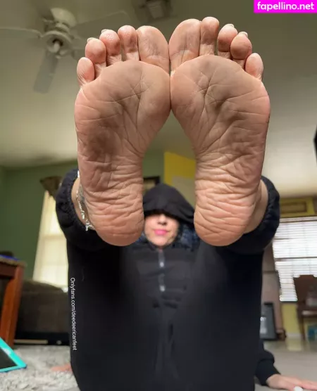 Deedeericanfeet OnlyFans Thumbnail #M3oMqGudrl