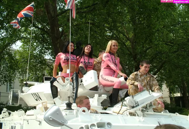 Deeeeliciousmfc OnlyFans Thumbnail #gFpHR9vzBm