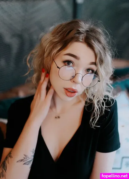 Deepbunnyhole OnlyFans Thumbnail #DbkfoRbnq0