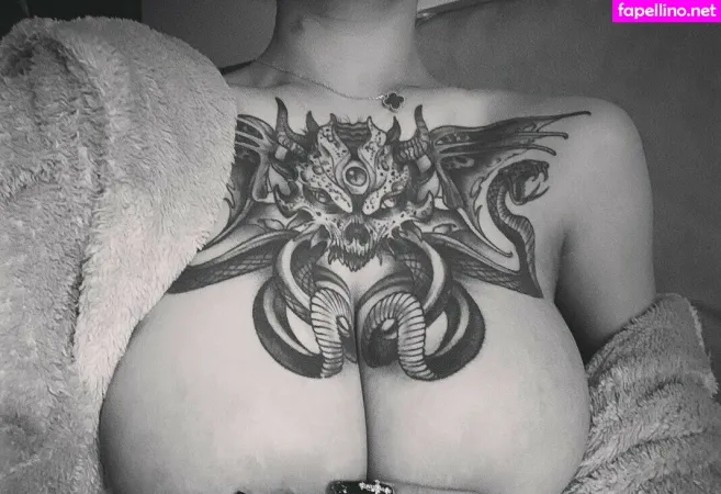 Deer White OnlyFans Thumbnail #3dUXb6zMh2