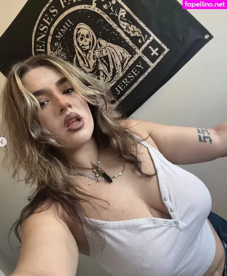 Deesooze OnlyFans Thumbnail #W7b8WXPU8F
