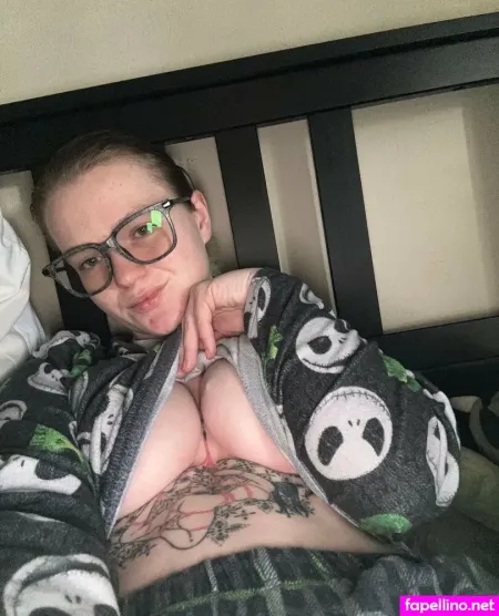 Defiantlittle OnlyFans Thumbnail #eDRy8owF2J