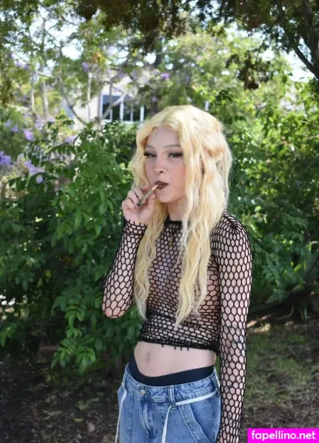 Definitelynotd OnlyFans Thumbnail #VAWcEi5hH4