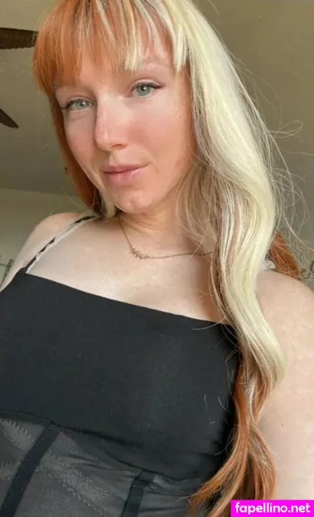 Defs Not Ur Mom OnlyFans Thumbnail #VtbuXa4BWi