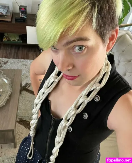 Degeneratealicefree Main Profile Photo