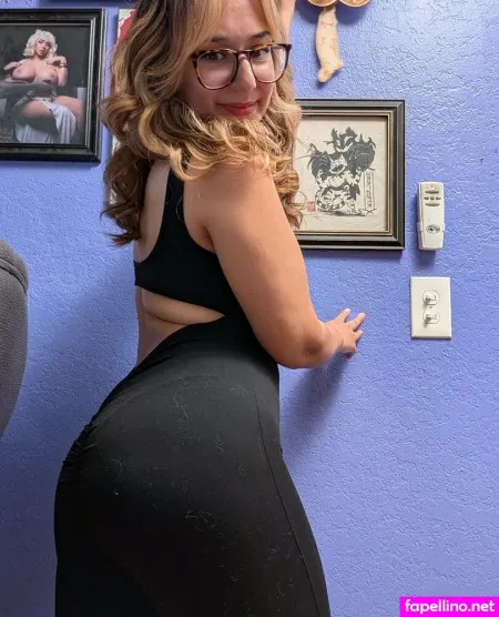 Degenwaifu OnlyFans Thumbnail #dKKz0r6nm4
