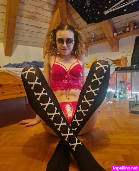 Deineleonie OnlyFans Thumbnail #85desyXDLA