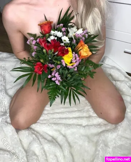 Deinesophie OnlyFans Thumbnail #QgvVmkzx7R