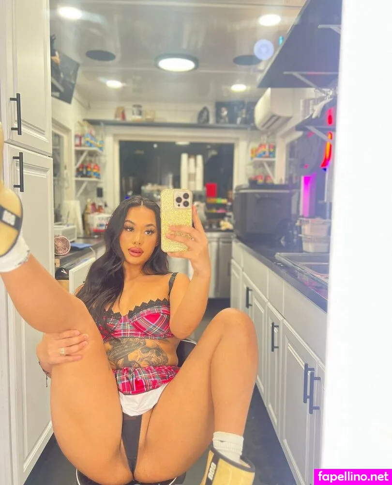 deja.bae, goldiebae_ Nude Leaked OnlyFans Photo #pSmHOgI9i6