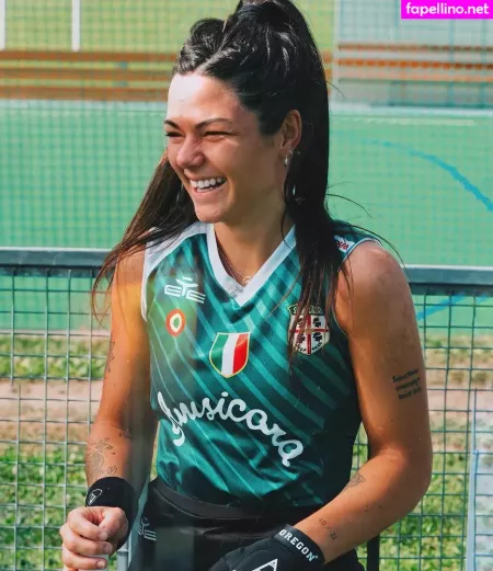 Delfi Granatto OnlyFans Thumbnail #TDD1TavWXP