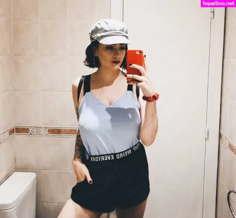 Delfi Peralta OnlyFans Thumbnail #dIYOGBDgoY