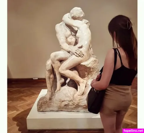 Delfi Valcat OnlyFans Thumbnail #M2eaEKWtvo