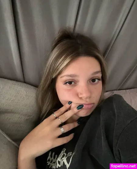 Delfysele 1 OnlyFans Thumbnail #It5Kc0g0bz