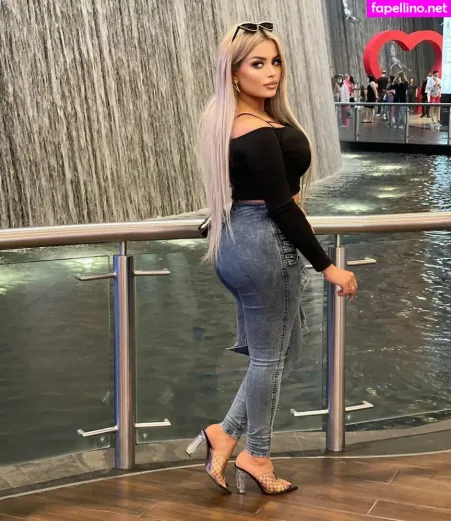 Deli Sana OnlyFans Thumbnail #TkgAMF4JPy