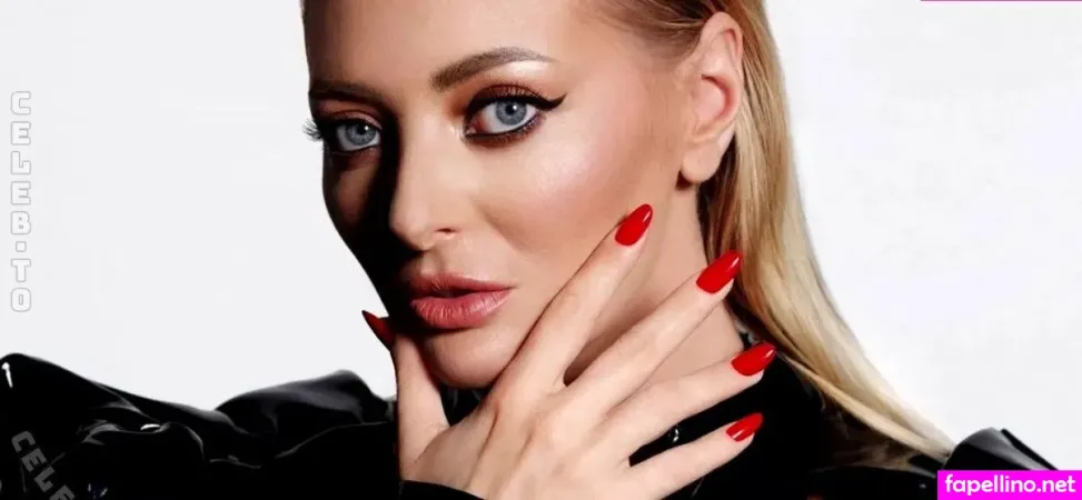 Delia Matache OnlyFans Thumbnail #kZHss1YDjh