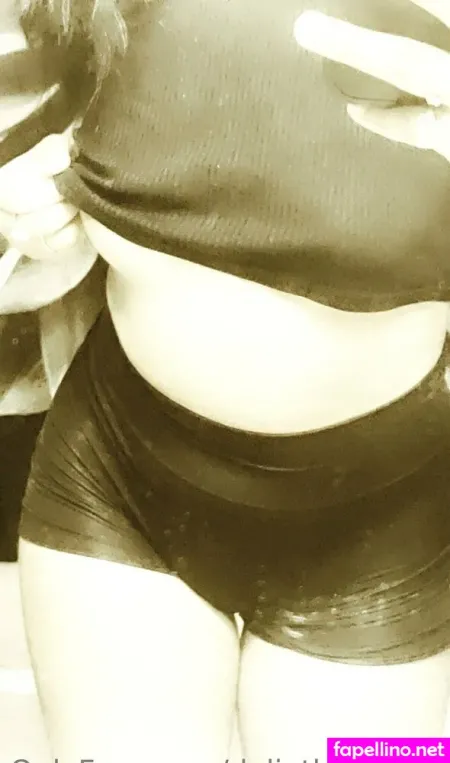 Deliathedomm OnlyFans Thumbnail #R3KSE5Bpyo