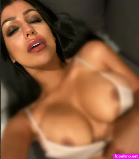Delice Nadia OnlyFans Thumbnail #lIRjr6OjYm