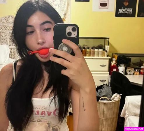 Delilah 1 OnlyFans Thumbnail #aRo76siHaW