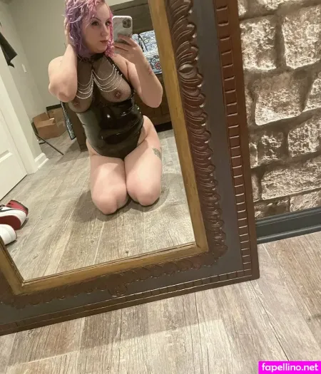 Delilahandnikki OnlyFans Thumbnail #T9BUSLaChX