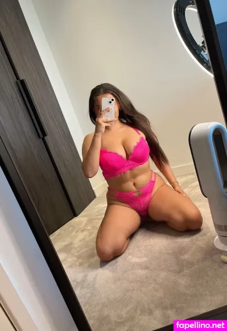 Delilahbelleraevip OnlyFans Thumbnail #qTQWCehBwT
