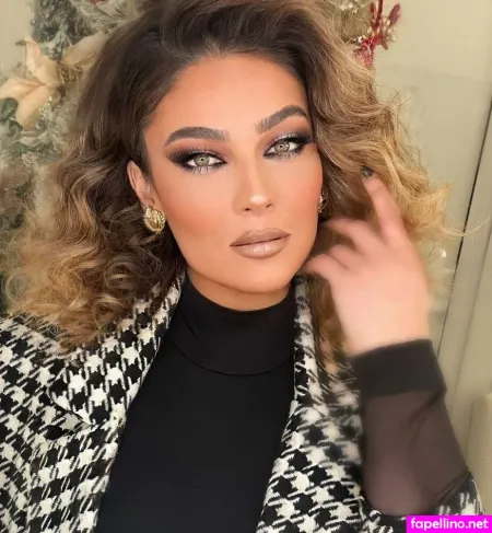 Delinda Disha OnlyFans Thumbnail #oskB4hLnEf