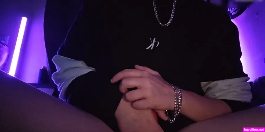 Delusionsofheaven OnlyFans Thumbnail #zHw4eoKvoz