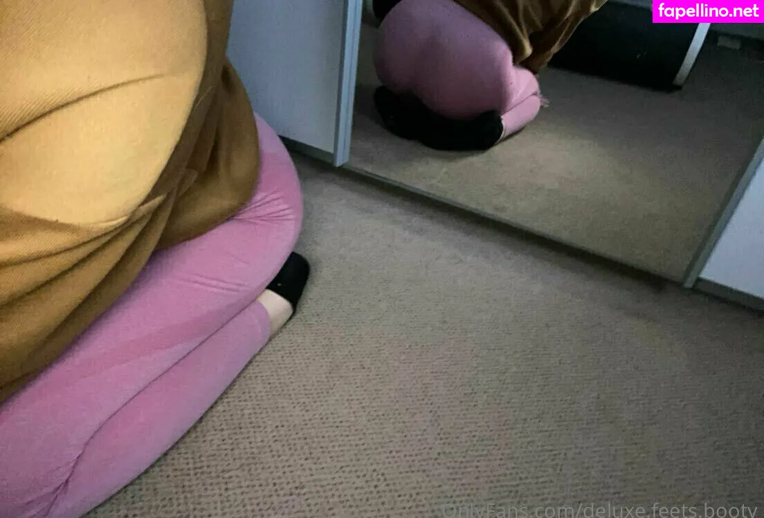 deluxe.feets.booty, pretty_feet_n_booty_meat Nude Leaked OnlyFans Photo #gjooV34plC