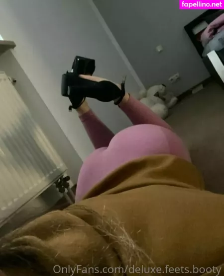 Deluxe Feets Booty OnlyFans Thumbnail #nyW1f30Cmy