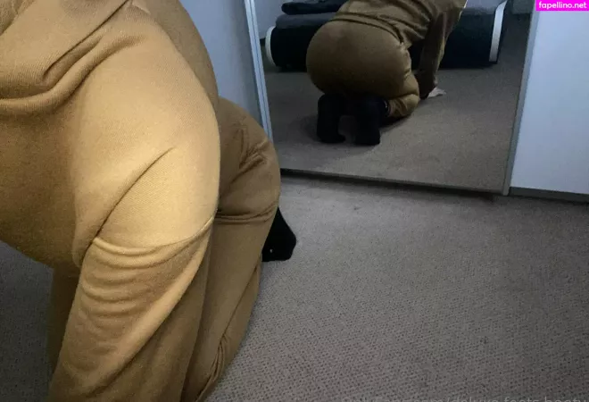 Deluxe Feets Booty OnlyFans Thumbnail #rLO0RZC1UW