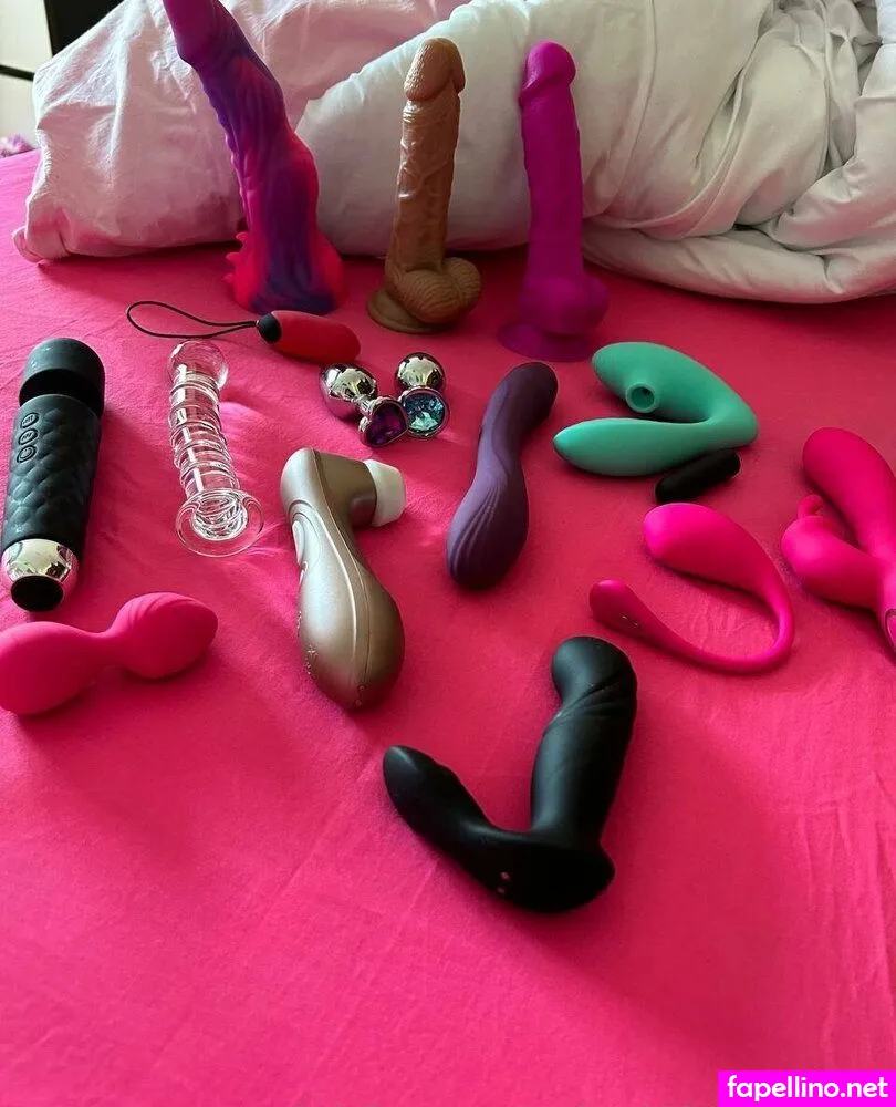 deluxebyclaudia Nude Leaked OnlyFans Photo #FLNDZWuiLw