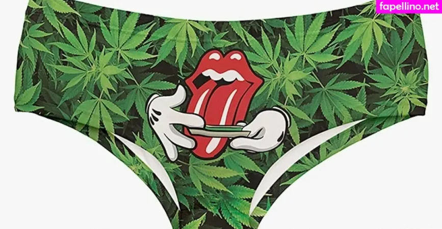 Deluxious OnlyFans Thumbnail #eKsF0pnruW