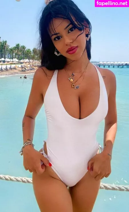 Demet Ozturk OnlyFans Thumbnail #YhUj7S7l1z