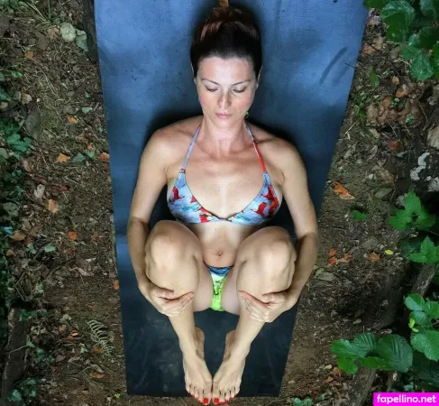 Demet Yoruc OnlyFans Thumbnail #H8b9xERFjb