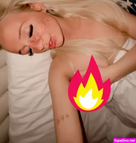 Demi Colahan OnlyFans Thumbnail #OVTvYVKBzH