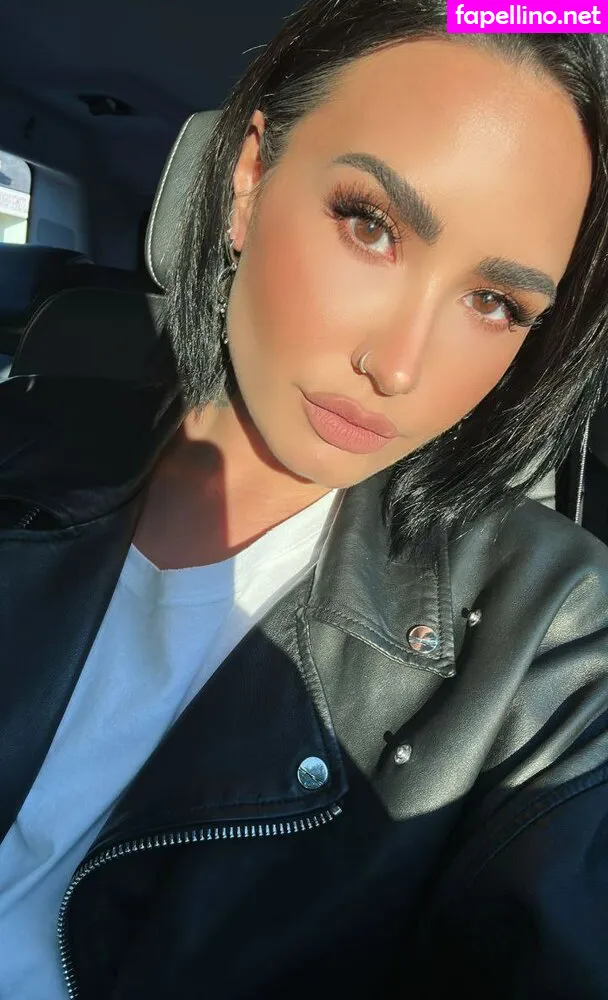 Demi Lovato, ddlovato Nude Leaked OnlyFans Photo #4FYbjjqJDj