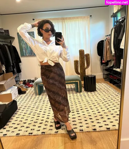 Demi Lovato 1 OnlyFans Thumbnail #UzLkPDXz76
