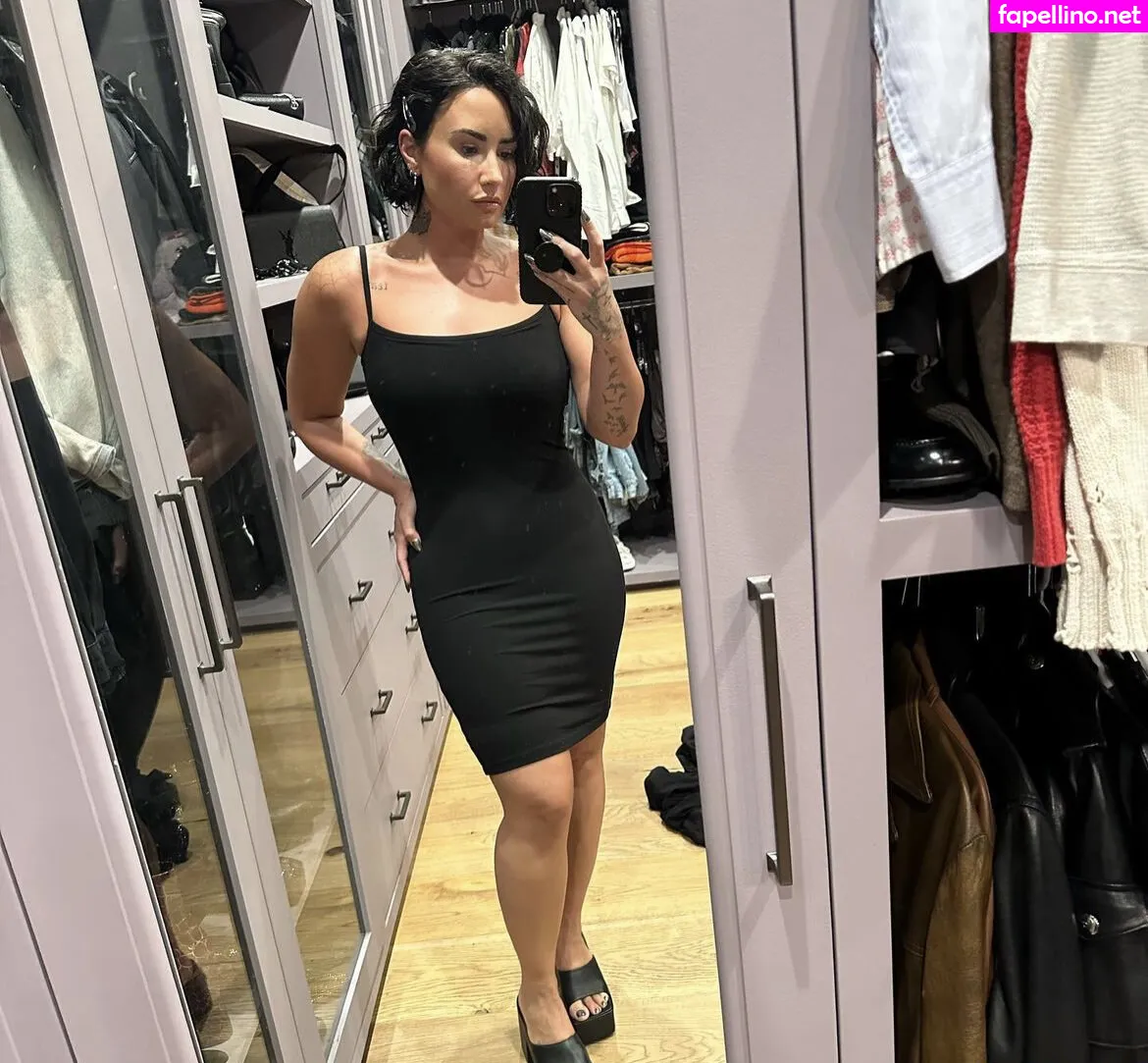 Demi Lovato, ddlovato Nude Leaked OnlyFans Photo #hcpxEtqgZ6
