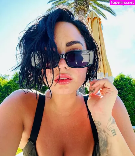 Demi Lovato 1 OnlyFans Thumbnail #jRI7RaIqbq