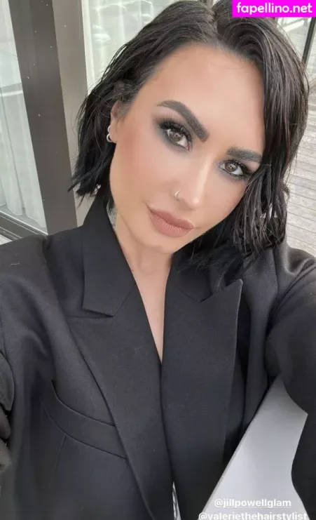 Demi Lovato 1 OnlyFans Thumbnail #yT2vVyJOax