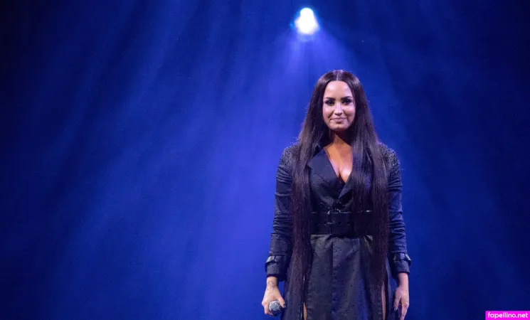 Demilovato OnlyFans Thumbnail #JDO3wuvv7q