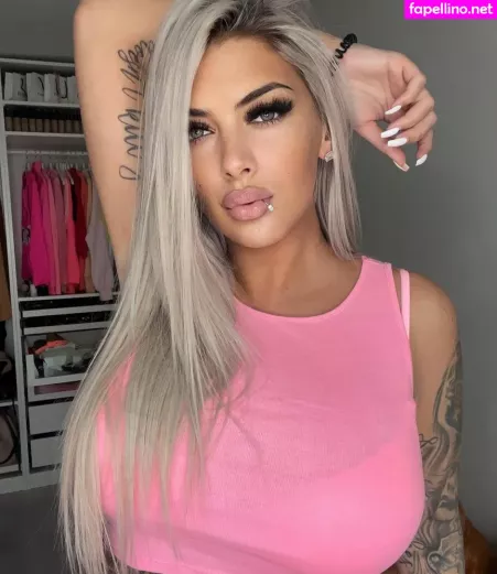 Deminecka OnlyFans Thumbnail #9hyAHtnCmL