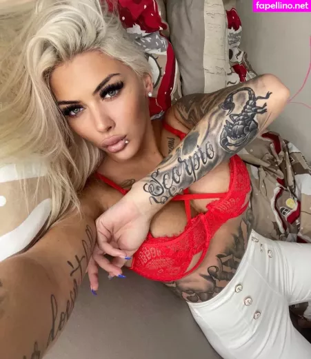 Deminecka OnlyFans Thumbnail #B94mtxAMqR