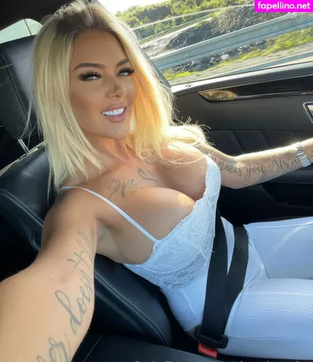 Deminecka OnlyFans Thumbnail #UM2Wa5x7o6