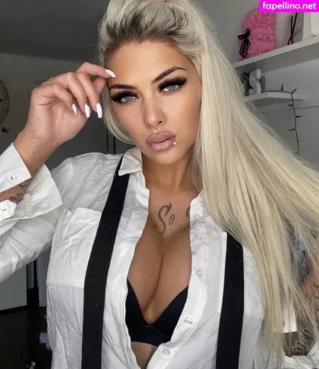 Deminecka OnlyFans Thumbnail #WaDp1M5TdB