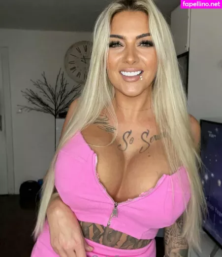 Deminecka OnlyFans Thumbnail #kk7xACXA0Q