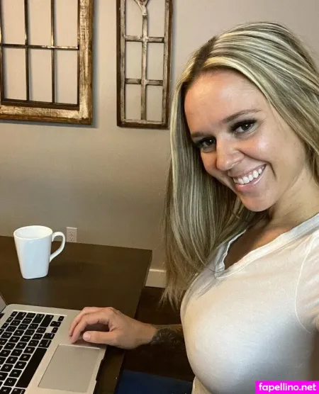 Demirae33 OnlyFans Thumbnail #NCoL21dvMk