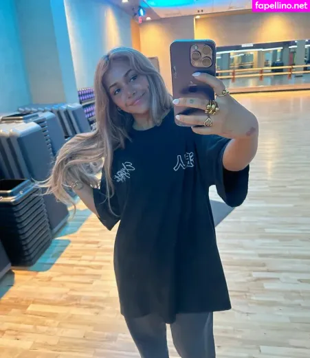 Demisux OnlyFans Thumbnail #KoU7KBnW9t