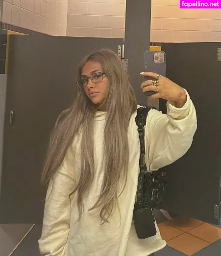 Demisux OnlyFans Thumbnail #hb2otZieUh