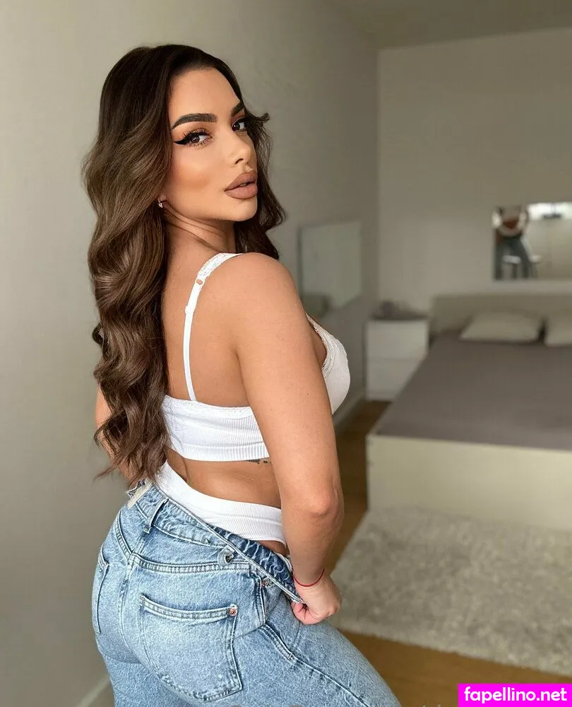 demi_white1, demiwhite Nude Leaked OnlyFans Photo #3h04mp0isv